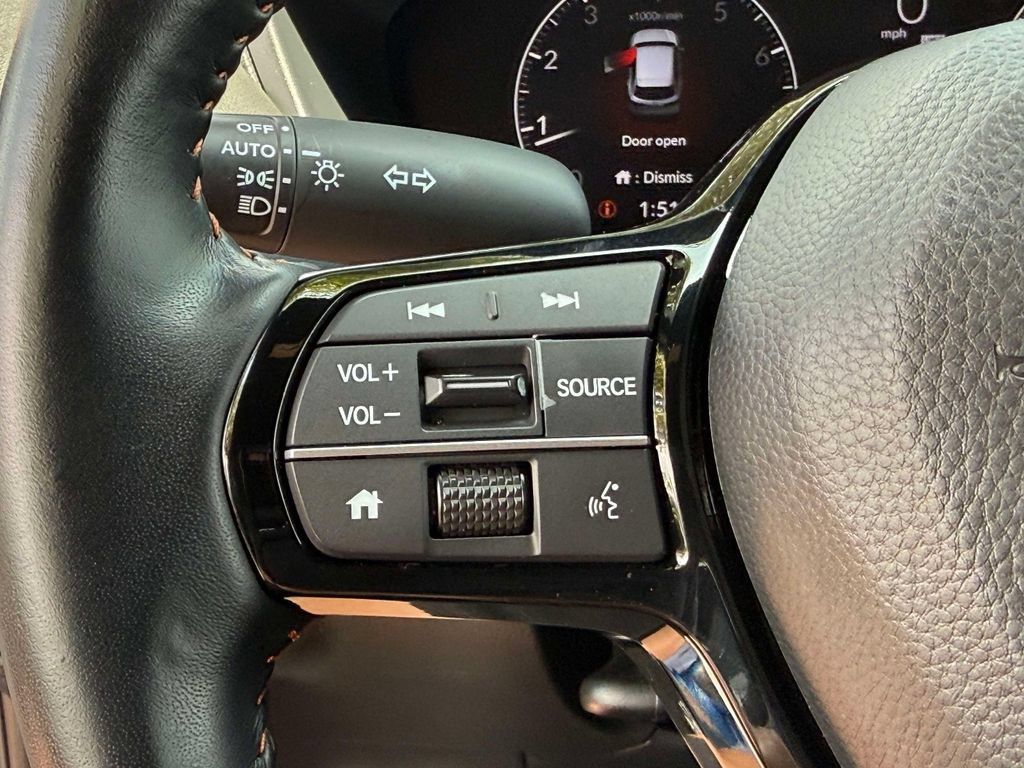 Used 2025 Honda HR-V Sport image 30