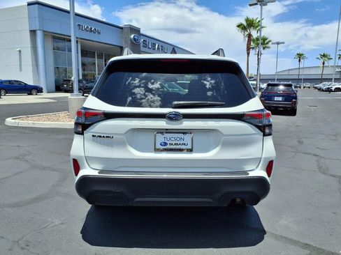 Certified 2026 Subaru Forester Premium w/ Base/Premium Package AWD/4WD image 11