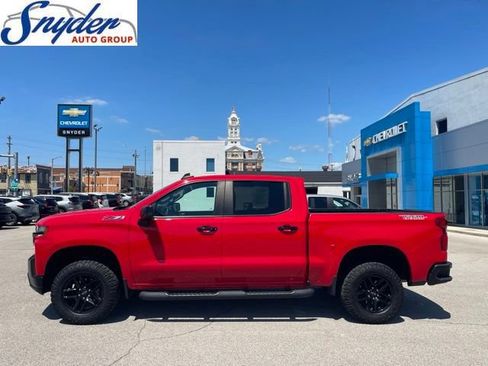 Used 2021 Chevrolet Silverado 1500 LT Trail Boss w/ Bed Protection Package AWD/4WD image 1