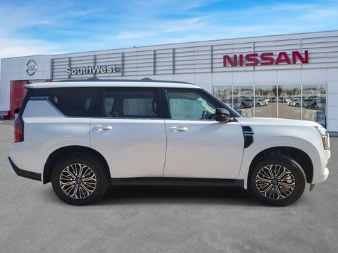 New 2026 Nissan Armada Platinum image 5