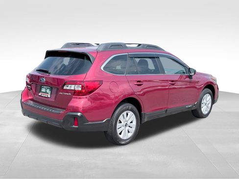 Used 2018 Subaru Outback 2.5i AWD/4WD image 5