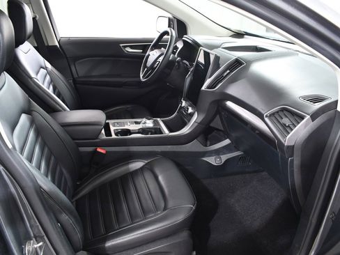 Used 2024 Ford Edge SEL w/ Convenience Package image 10