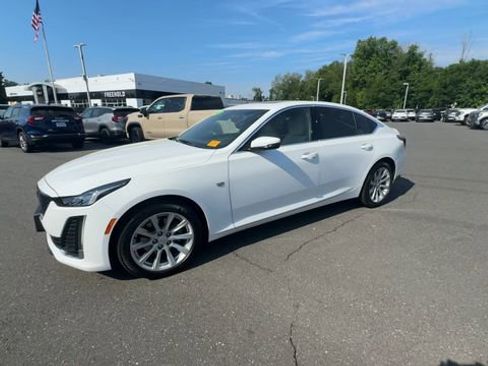 Used 2023 Cadillac CT5 Luxury w/ Sun And Sound Package AWD/4WD image 4