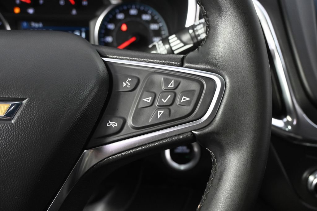 Used 2024 Chevrolet Equinox LT FWD image 34