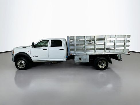 Used 2021 RAM 5500 Tradesman w/ Chrome Appearance Group AWD/4WD image 4