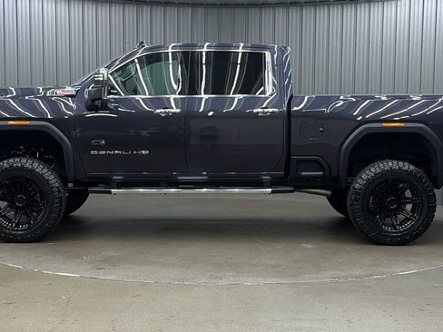 Used 2026 GMC Sierra 2500 Denali w/ Denali Reserve Package AWD/4WD image 2