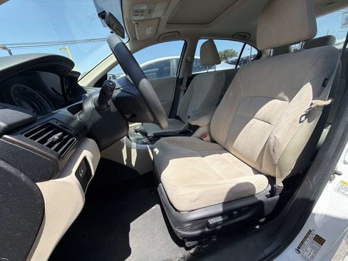 Used 2014 Honda Accord EX image 6