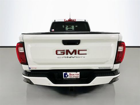 New 2026 GMC Canyon Elevation w/ Convenience Package image 6