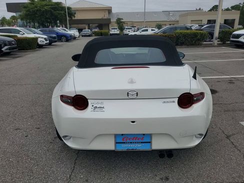 Used 2023 MAZDA MX-5 Miata Grand Touring image 12
