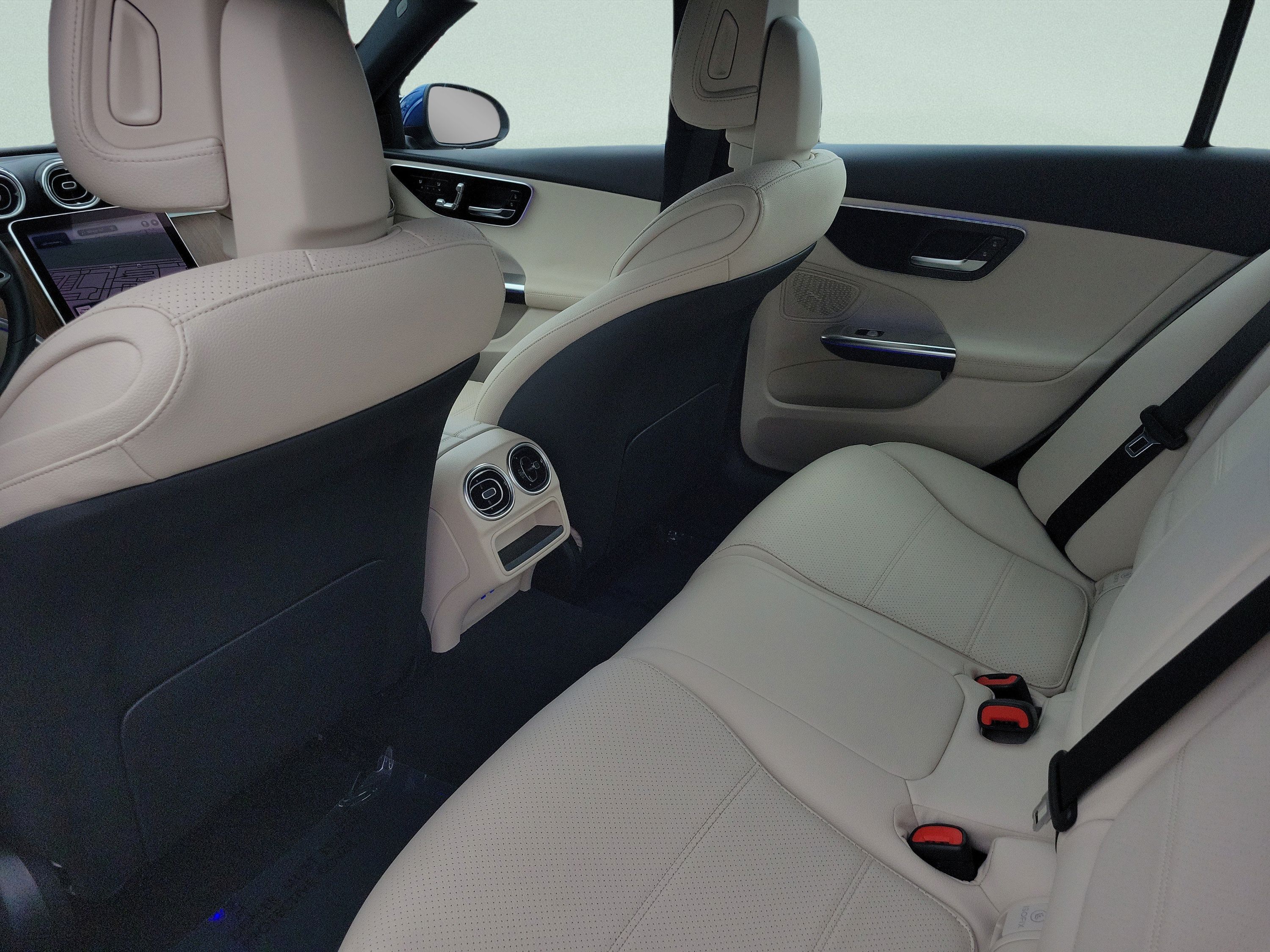 Certified 2023 Mercedes-Benz C 300 Sedan image 13