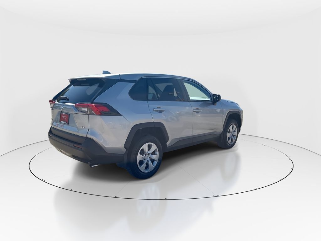 Used 2023 Toyota RAV4 LE FWD image 8