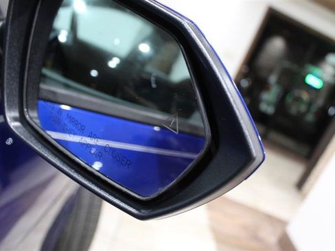 Used 2021 Hyundai Elantra SE FWD image 12