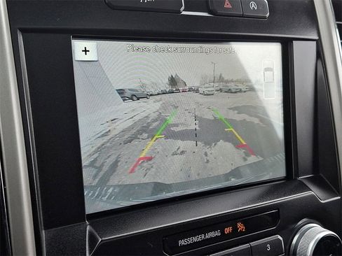 Used 2017 Ford F150 Lariat w/ Equipment Group 502A Luxury image 17