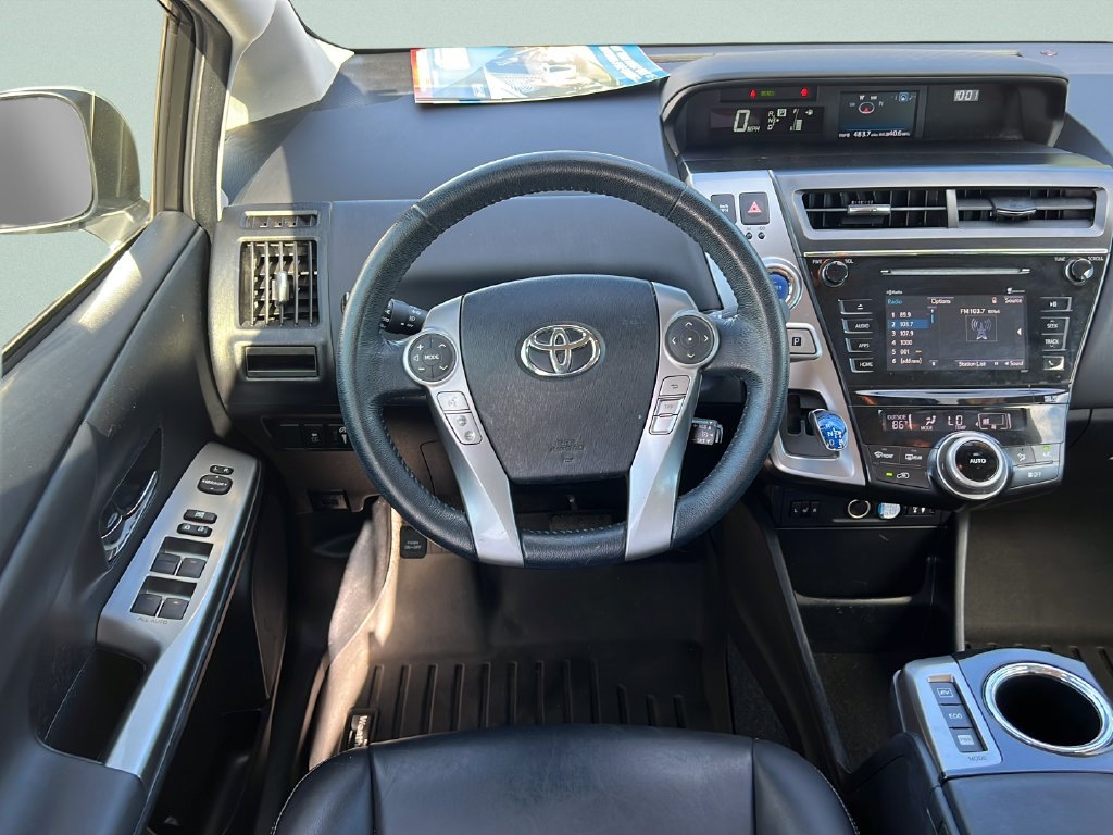 Used 2015 Toyota Prius V Five FWD image 12