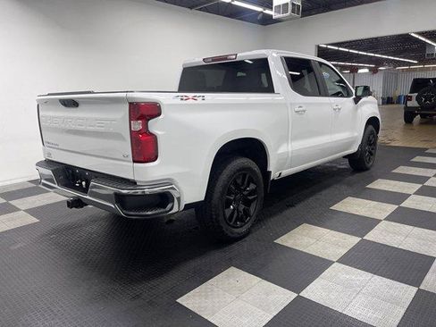 Used 2024 Chevrolet Silverado 1500 LT AWD/4WD image 4