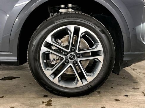 Certified 2025 Audi Q5 Premium Plus w/ Premium Plus image 11