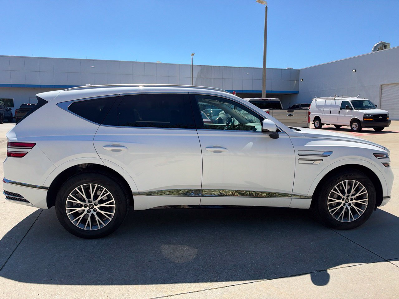 Used 2026 Genesis GV80 2.5T AWD/4WD image 6