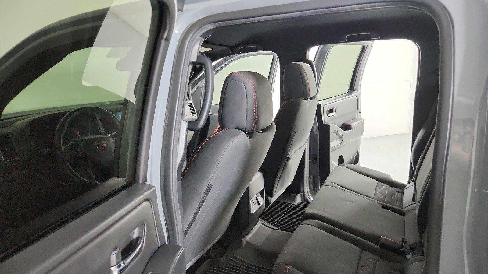 Used 2023 Nissan Frontier PRO-4X w/ Pro Convenience Package AWD/4WD image 24
