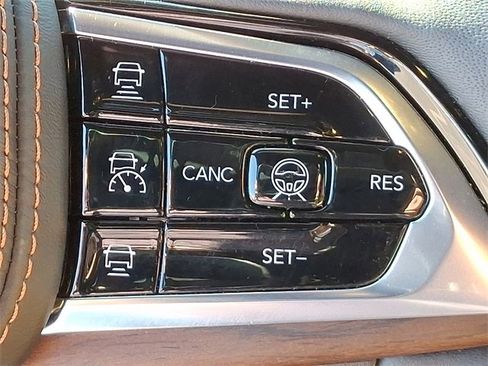 Used 2024 Jeep Grand Cherokee Summit image 22