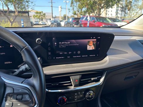 Used 2025 Buick Encore GX Preferred FWD image 20