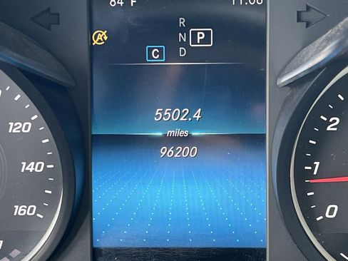 Used 2020 Mercedes-Benz GLC 300 image 6