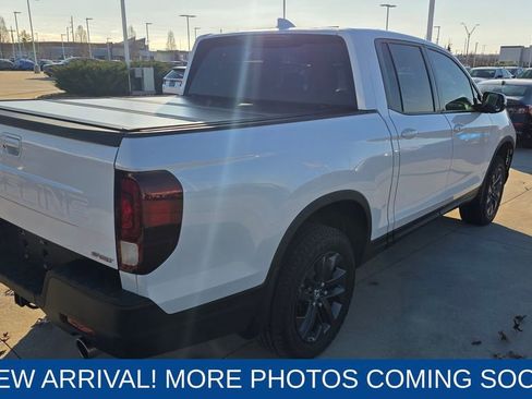 Used 2024 Honda Ridgeline Sport image 5