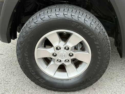 Used 2010 Toyota 4Runner SR5 image 27