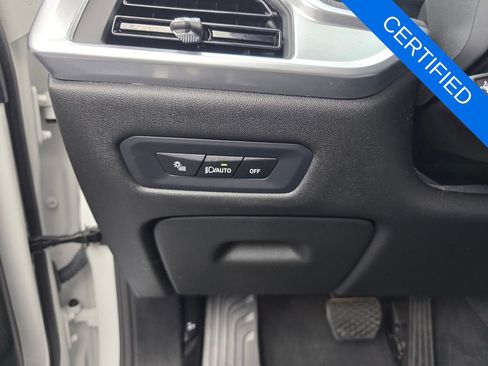 Certified 2024 BMW X5 sDrive40i w/ Premium Package RWD image 25