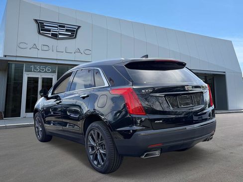 Used 2018 Cadillac XT5 Luxury w/ LPO, Black Ice Package AWD/4WD image 3