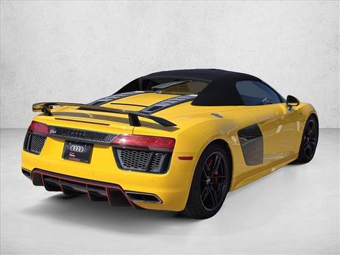 Used 2018 Audi R8 V10 plus image 5