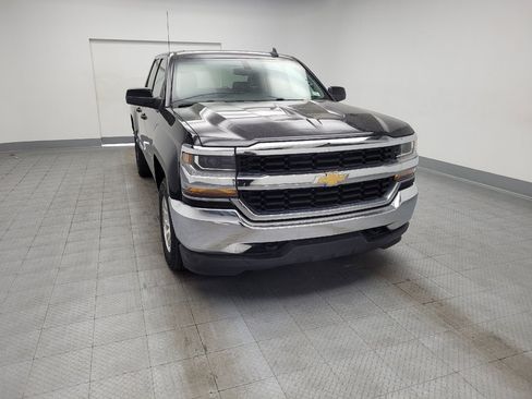 Used 2018 Chevrolet Silverado 1500 LT AWD/4WD image 14