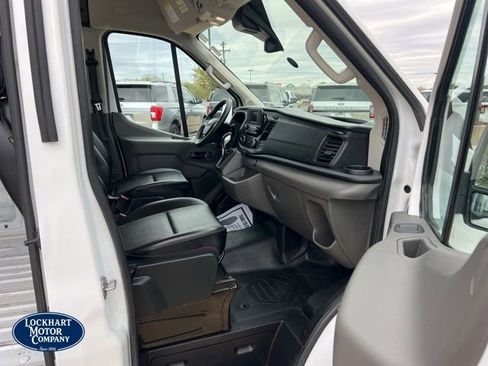 Used 2023 Ford Transit 250 148 High Roof Extended image 21