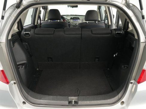 Used 2013 Honda Fit Sport image 40