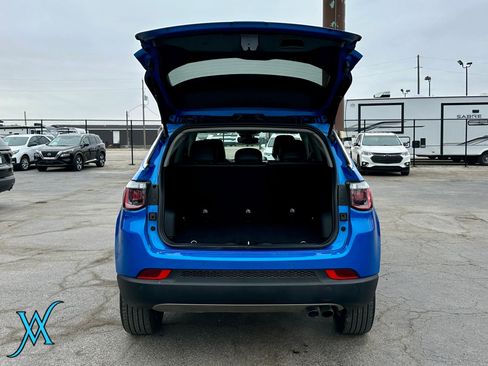Used 2022 Jeep Compass Limited AWD/4WD image 38