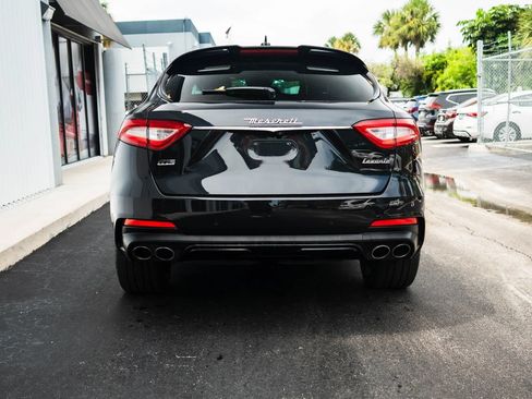 Used 2019 Maserati Levante Trofeo AWD/4WD image 8