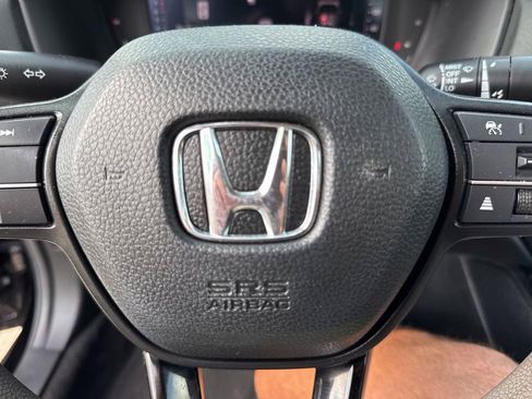 Used 2023 Honda Accord EX image 27