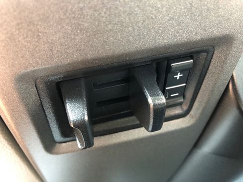 Used 2021 Ford F350 XL w/ Power Equipment Group AWD/4WD image 31
