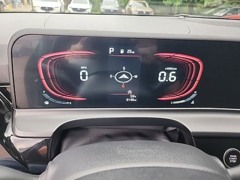 Used 2025 Kia Seltos S AWD/4WD image 15