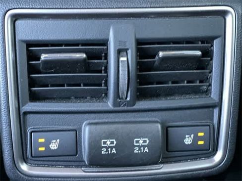 Used 2022 Subaru Forester Touring image 19