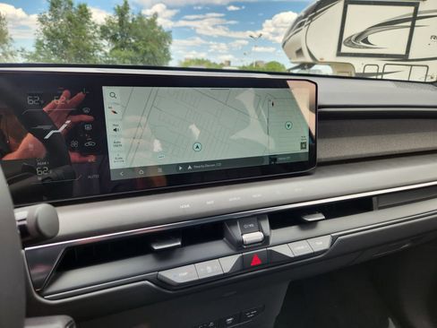 New 2026 Kia EV9 Land w/ Nightfall Edition Package AWD/4WD image 17