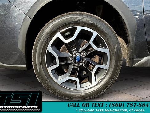 Used 2016 Subaru Crosstrek 2.0i Premium image 9