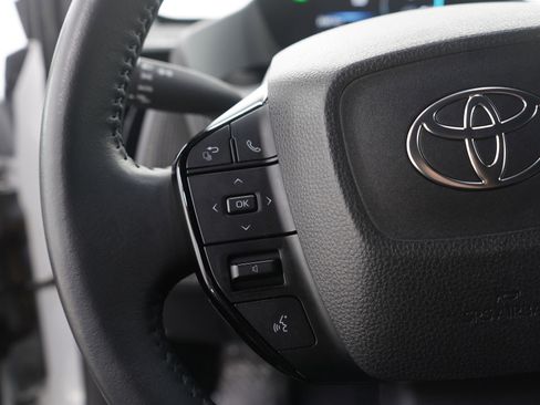 Used 2024 Toyota bZ4X XLE image 25