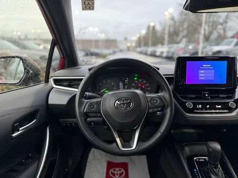 Used 2023 Toyota Corolla SE image 22