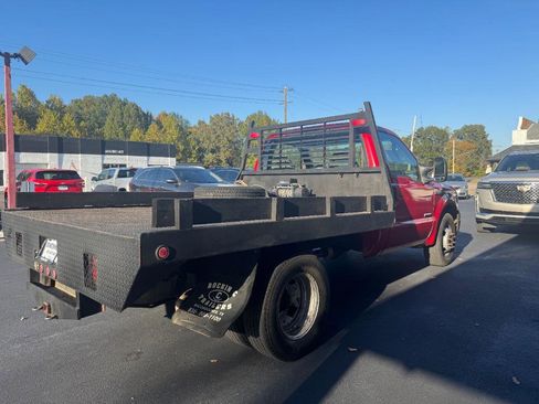 Used 2006 Ford F350 2WD Regular Cab DRW Super Duty image 5