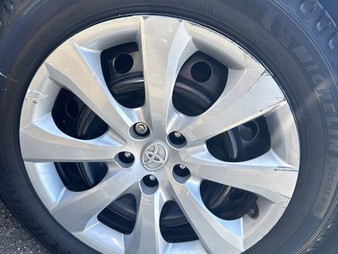 Used 2023 Toyota Corolla LE image 10