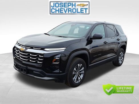 Certified 2025 Chevrolet Equinox LT FWD image 2
