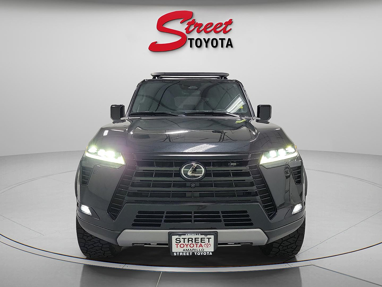 Used 2024 Lexus GX 550 AWD/4WD image 6