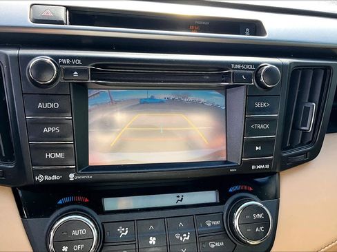 Used 2016 Toyota RAV4 XLE image 28