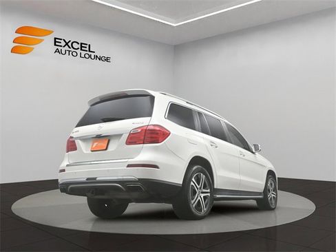 Used 2016 Mercedes-Benz GL 450 4MATIC w/ Premium I Package image 42