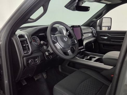 New 2026 RAM 2500 Big Horn AWD/4WD image 12